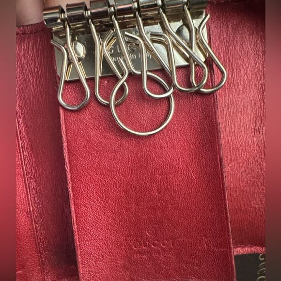 ✨GUCCI✨ Authentic Key case Red - Picture 11 of 13